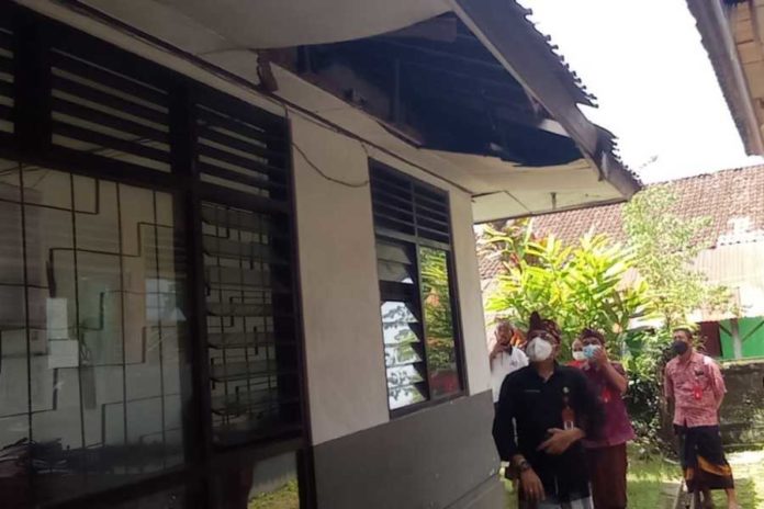 Satu Gedung OPD Pemkab Tabanan Kembali Ambrol 1
