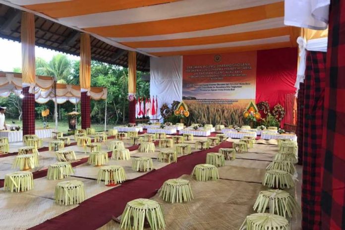 Paruman Agung Pedanda Siwa Budha Digelar Di Pura Dangkhayangan Mertasari 1