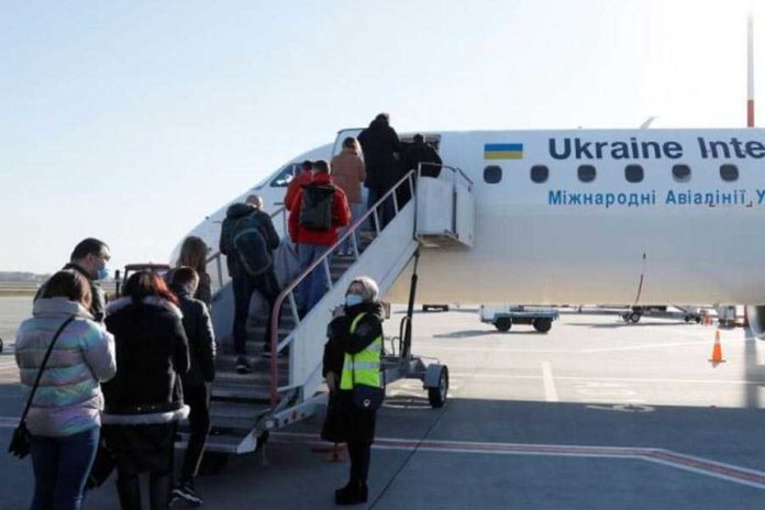 Ukraina Tutup Wilayah Udara Untuk Penerbangan Sipil 1