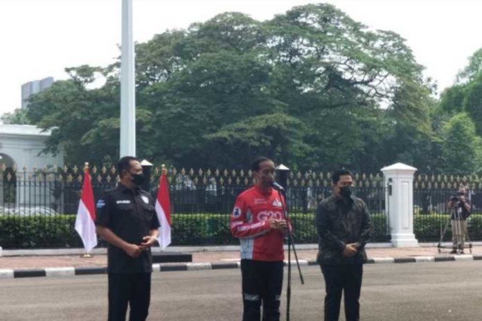 Konvoi Pembalap MotoGP Disambut Meriah, Jokowi Akan Nonton Di Mandalika 1