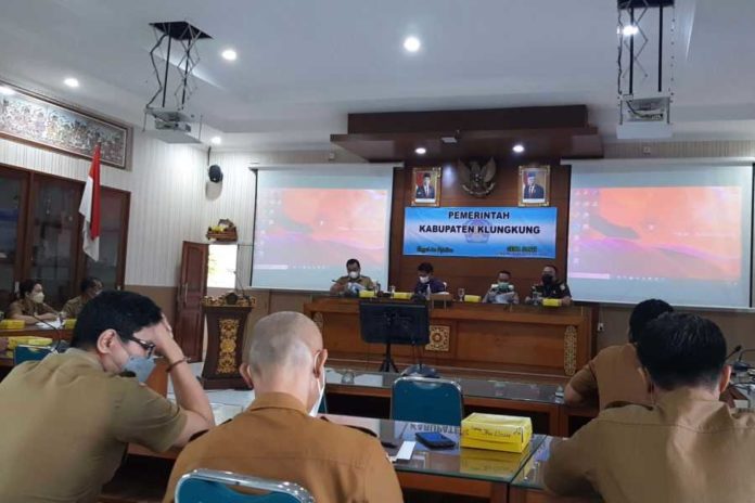 Tak Urus Perpanjangan Sewa, Bupati Suwirta Ancam Kosongkan Belasan Toko 1