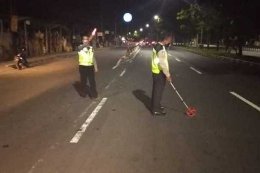 Dihantam Motor, Pejalan Kaki Tewas