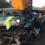 Sopir Ngantuk, Pikap Tabrak Pembatas Jalan