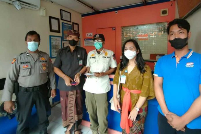 BI Dan Satpol PP Tertibkan Money Changer Bodong Di Ubud 1