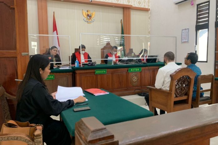 Kasus Perampokan, Dua WNA Dituntut Berbeda 1