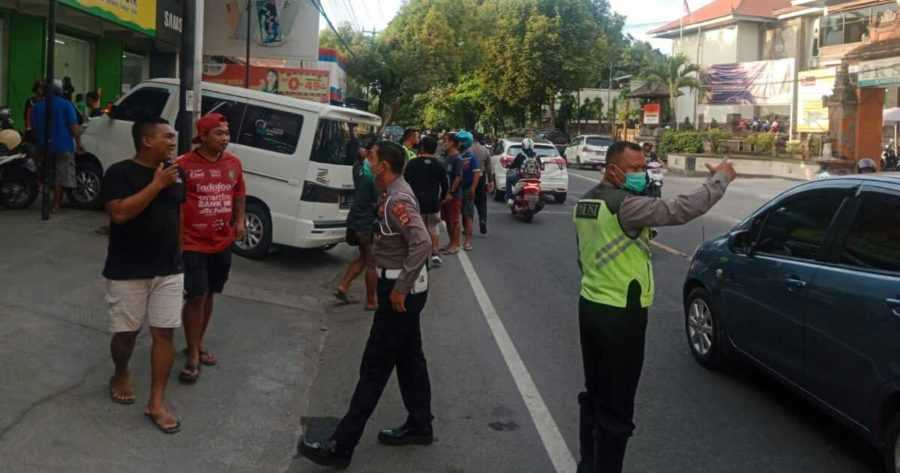 Diduga Rampas Mobil, WNA Diamankan