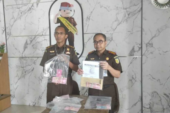 Kejari Karangasem Kembali Sita Uang Puluhan Juta Dugaan Kasus Korupsi BUMDes Kertha Buana 1