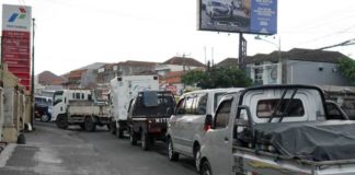 Ini, Kata Pertamina Soal Truk “Serbu” Sejumlah SPBU