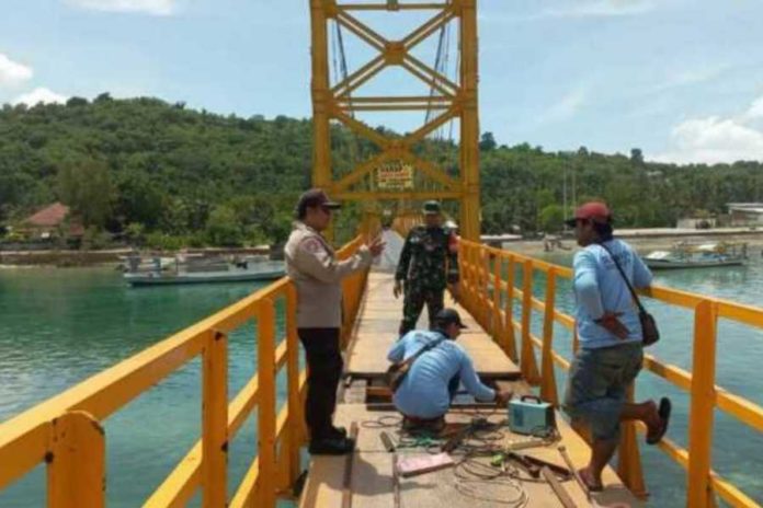 Belum Genap Setahun, Jembatan Kuning Nusa Penida Diperbaiki Lagi 1