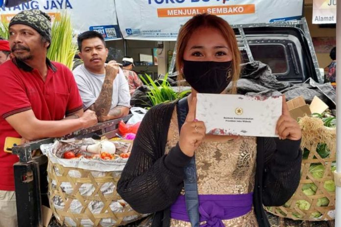 Pedagang Pasar Baturiti Senang Dikunjungi Presiden 1