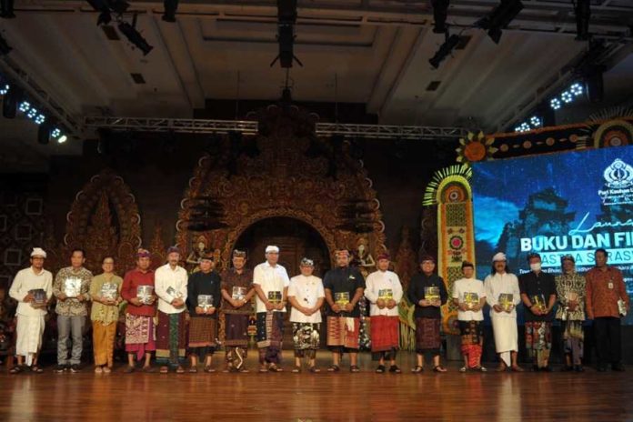 Buku Dan Film Pendek