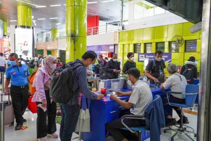 KAI Minta Pelanggan Tunjukan Dokumen Vaksin Sebelum Naik KA 1