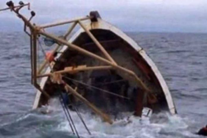 Kapal Berbendera China Tenggelam Di Samudera Hindia, Belasan WNI Hilang 1