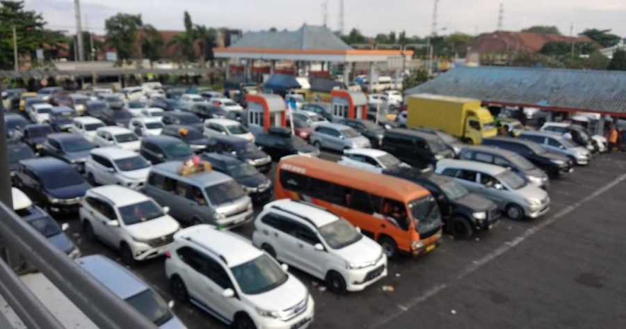 Antrean Panjang Masih Terjadi di Gilimanuk