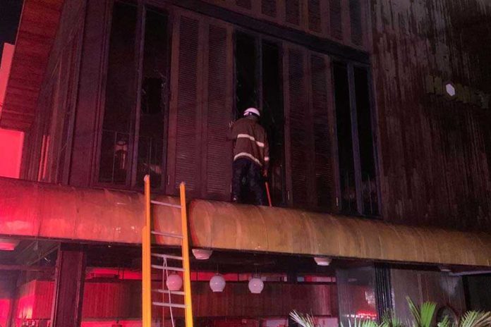 Restoran Di Jalan Monkey Forest Terbakar, Tiga Armada Damkar Dikerahkan 1