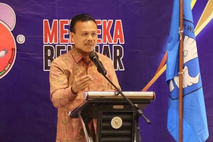 Sekda Dewa Indra Ingatkan Tantangan Dalam Pengutamaan Bahasa Negara 1