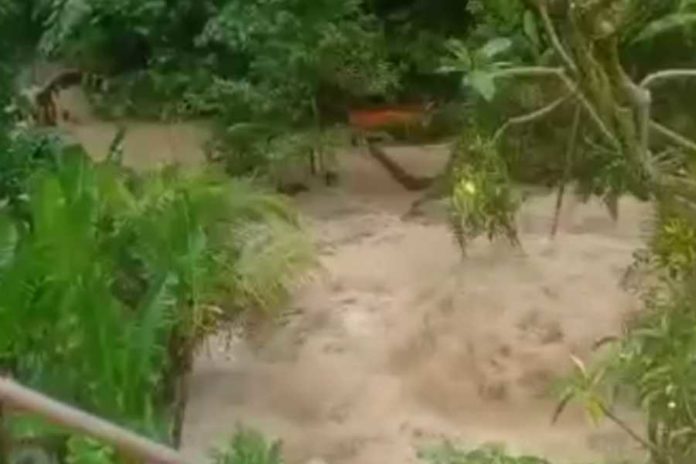 Debit Sungai Di Tabanan Naik, Sejumlah Lokasi Kebanjiran Dan Longsor 1
