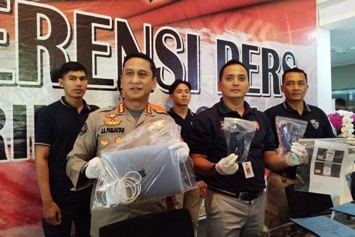 Ditangkap Lagi Bobol Data Ribuan Kartu Kredit, Uangnya Digunakan Foya Foya Hingga Beli Mobil Mewah 1