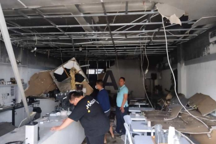 Gas Bocor Lalu Meledak, Kedai Kopi Terbakar 1