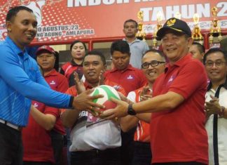 Kejurprov Bola Voli Dibuka Bupati Dana