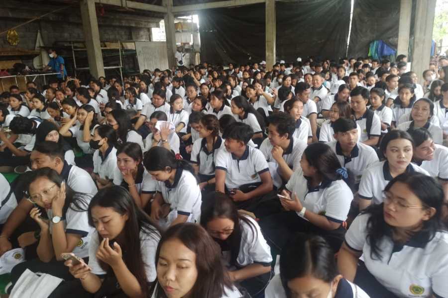Suasana baksos UPMI Bali. (BP/Istimewa)