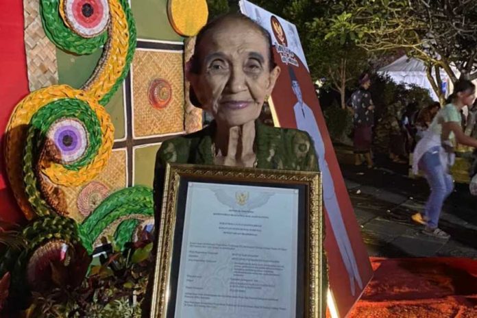 Melegenda Di Karangasem, Blayag Mek Sambru Raih Dua Penghargaan Nasional 1