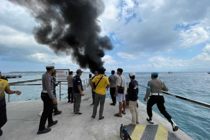 Mesin Boat Meledak, Kapten Alami Luka Bakar 1