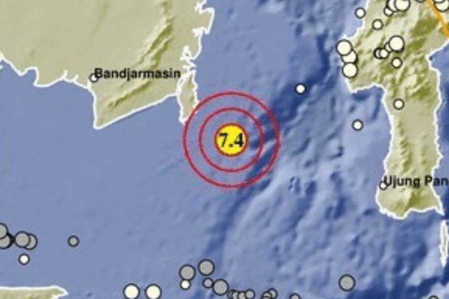 Warga Terbangun, Gempa Keras Guncang Bali