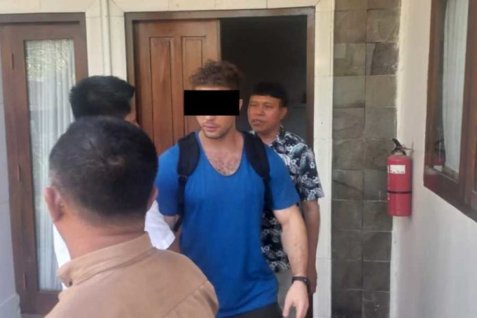 Aniaya Dan Cekik Warga, WN Rusia Ditangkap 2