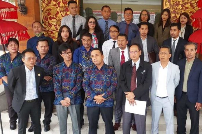 Puluhan Advokat Minta Pelaku Penutupan Kantor LABHI Ditahan 1