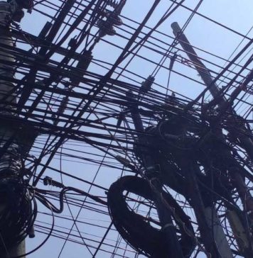 Ditarget Tuntas Tahun Ini, Penataan Kabel Semrawut di Pusat Kota Denpasar