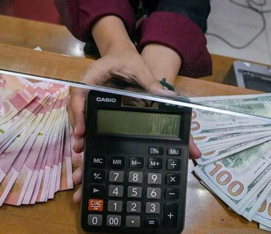 Kurs Rupiah Ditutup Menguat, Respons Kenaikan BI-Rate