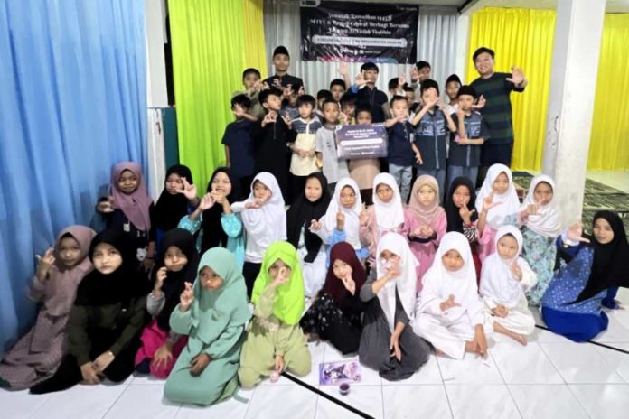 Karyawan XL Axiata Gelar Belanja Bareng Dan Santuni Anak Yatim 1