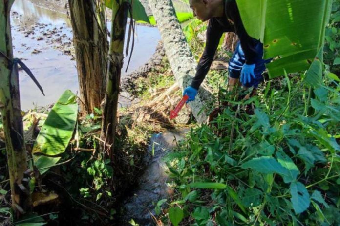 Diduga Jatuh, Lansia Ditemukan Meninggal Di Parit 1