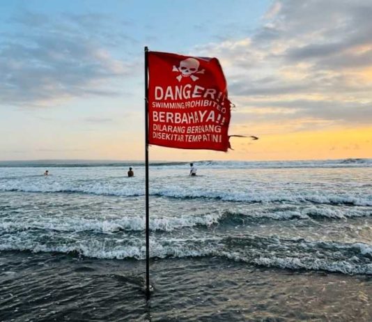 3 Hari Mendatang, Gelombang Laut Selatan Bali Berpotensi Capai 6 Meter