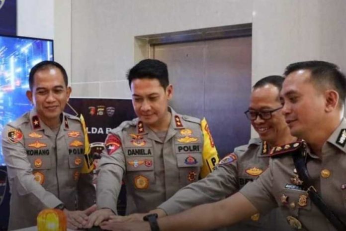 Mengawali Tugas, Wakapolda Hadiri Pengukuhan Direktorat Siber 1