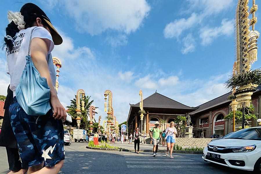 Minimalisasi Gangguan Pariwisata, Proyek Drainase Ubud Digarap Malam Hari
