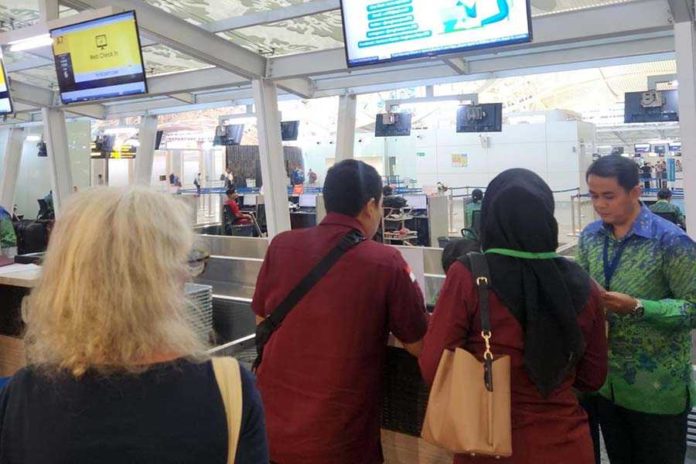 “Overstay” Sembilan Bulan, WN Swiss Dideportasi 1