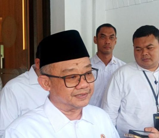 Mendikdasmen Pastikan Insentif Guru Honorer Naik pada 2026, Segini Besarannya