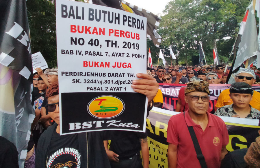 Perda Angkutan Sewa Khusus Kantongi Noreg Kemendagri