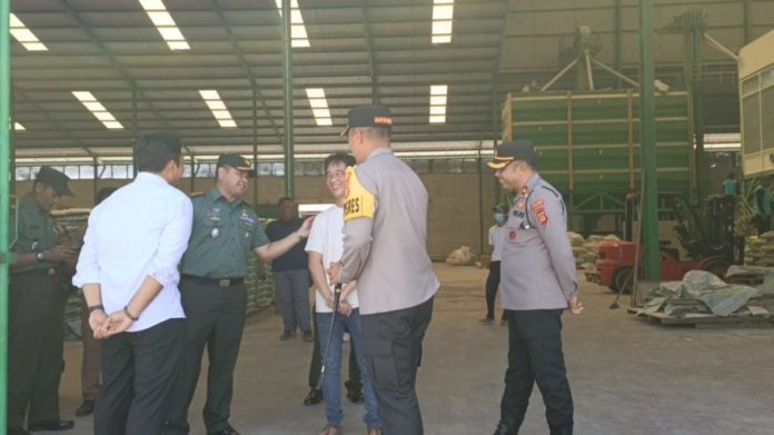 Aparat Cek Gudang Dan Penyosohan Beras 1