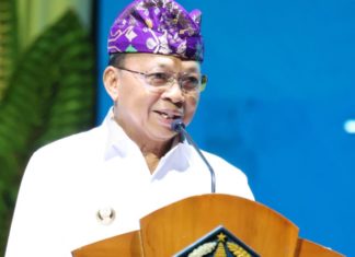 Gubernur Koster Komitmen akan Tata Kawasan Danau Beratan