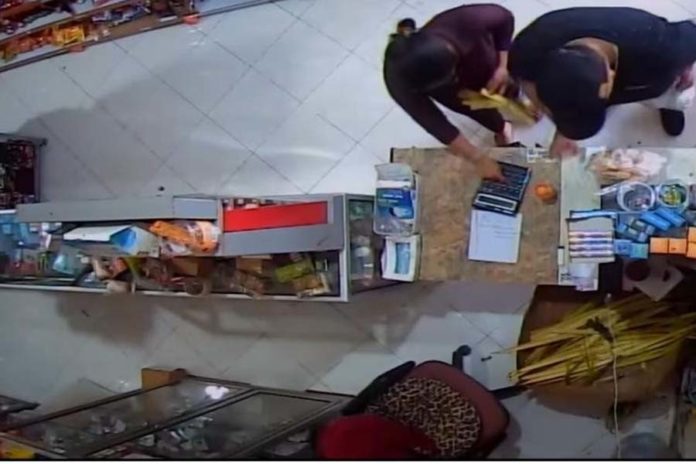 Berkedok Tukar Uang Di Sejumlah Lokasi, WNA Bikin Resah Karena Diduga Hendak Menipu 1