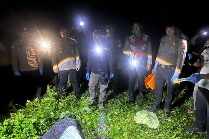Sempat Dilihat Duduk Sambil Menangis, Perempuan Ditemukan Meninggal Di Dasar Jembatan Tukad Bangkung 1