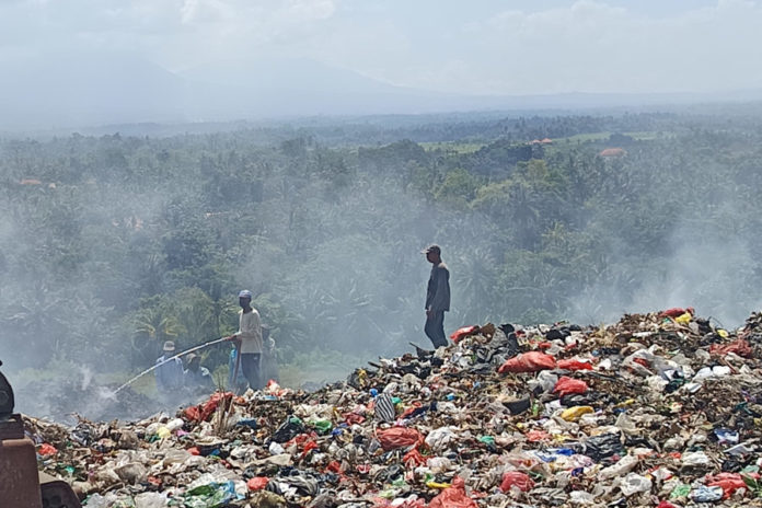 Asap TPA Mandung Dikeluhkan Warga, Wabup Tabanan Cek Penanganan Langsung 1
