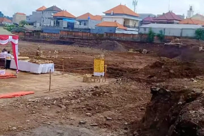 Bupati Mahayastra Absen Di Acara Groundbreaking Batu Pertama Pembangunan Puspem 1