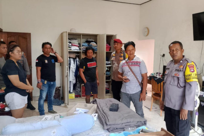 Dibobol Maling Siang Bolong, Perhiasan Emas Puluhan Gram Raib Digondol Maling 1