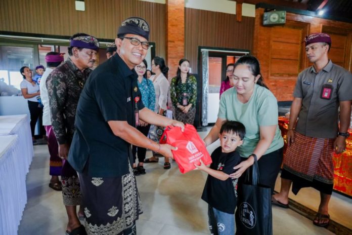 Dinas Perikanan Badung Gelar Program Gemarikan Untuk Cegah Stunting Di Desa Gulingan 2