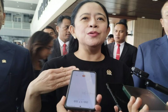 DPR Cari Solusi Atasi Masalah Ojol 1
