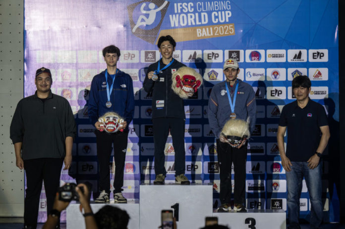 Final Lead Piala Dunia Panjat Tebing Bali, Rizky Syahrafli Finis Di Urutan Terakhir 1
